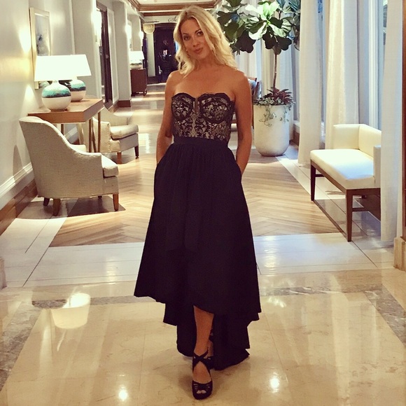 Meet your Posher, Anna - Picture 3 of 8